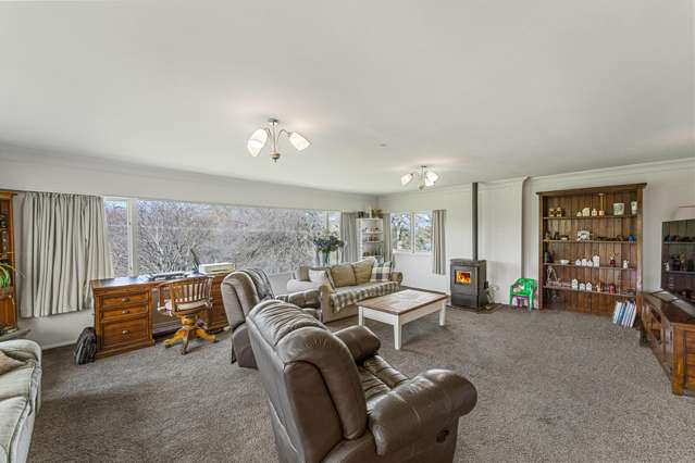 2/181 Mapara Road Acacia Bay_1