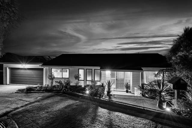 8 Paparata Street Karori_2