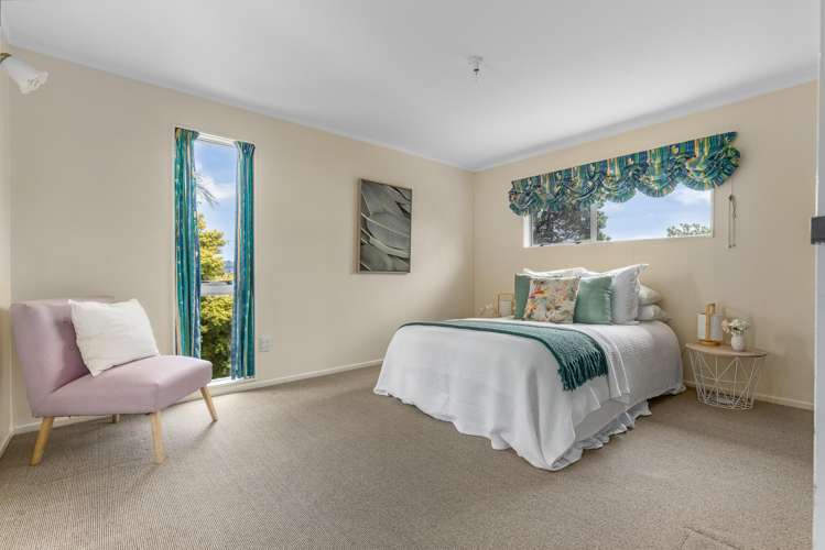 1 Cassley Crescent Papakowhai_9