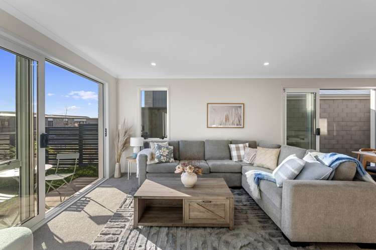 12 Hillock Rise_5