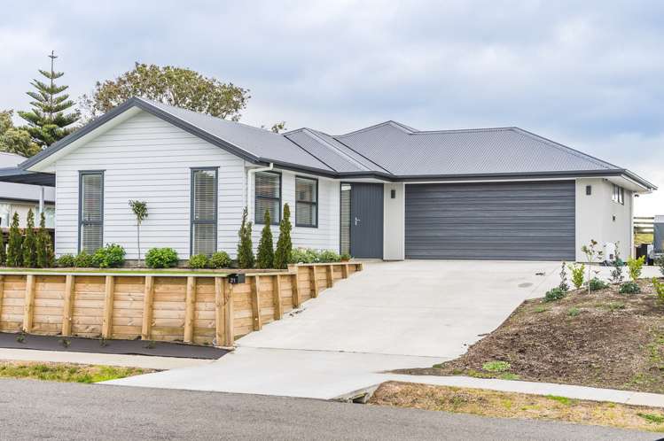 21 Tirimoana Place Otamatea_19