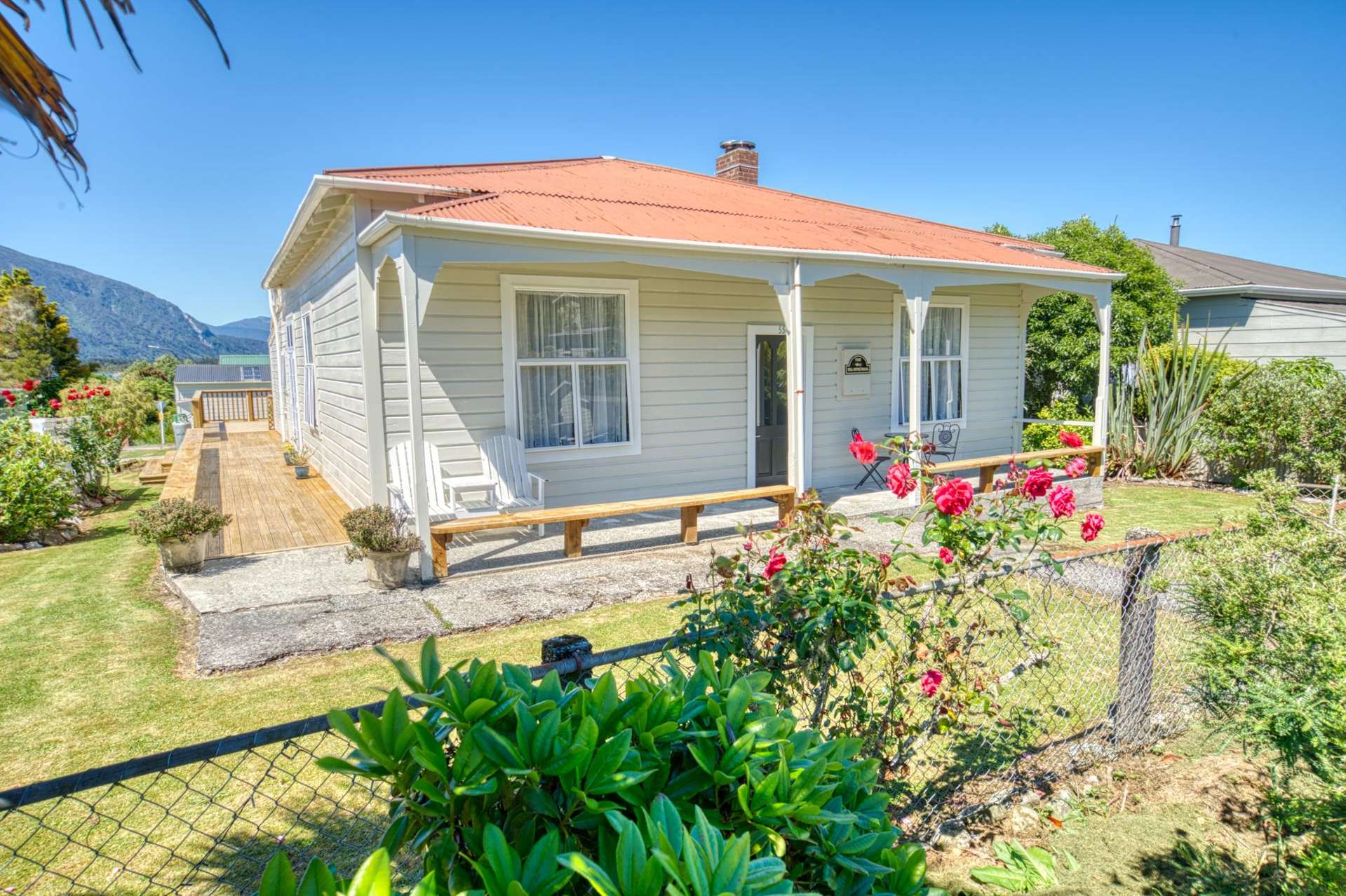 55 Ahau Street Moana / Lake Brunner_0