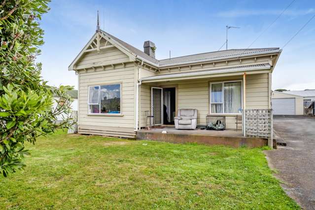 49 Collins Street Hawera_4