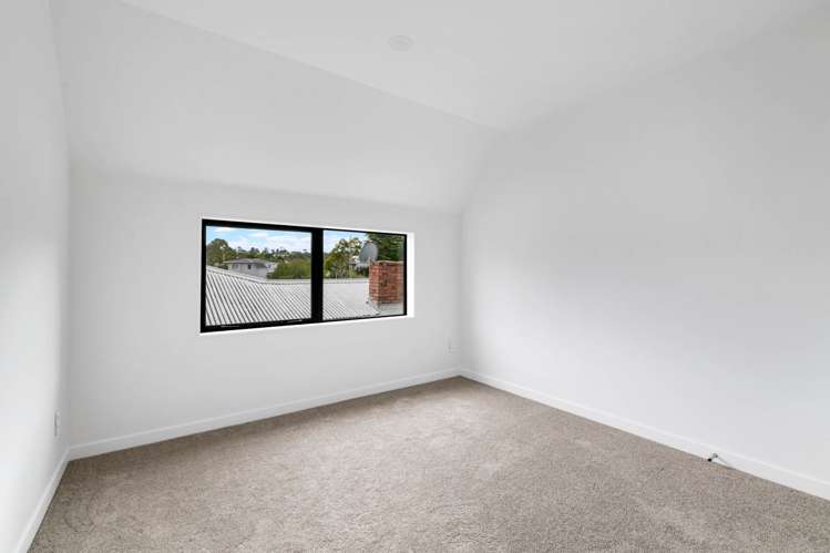 B/20 Seine Road Forrest Hill_4