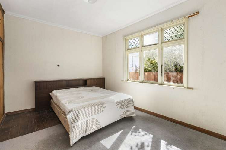 32 The Parade Island Bay_8