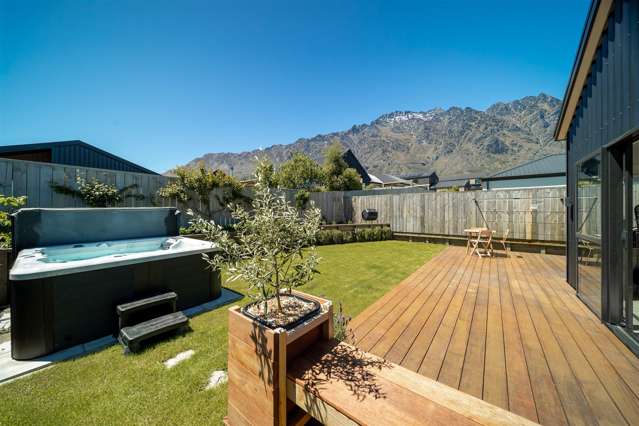 16 Crop Street Jacks Point_3