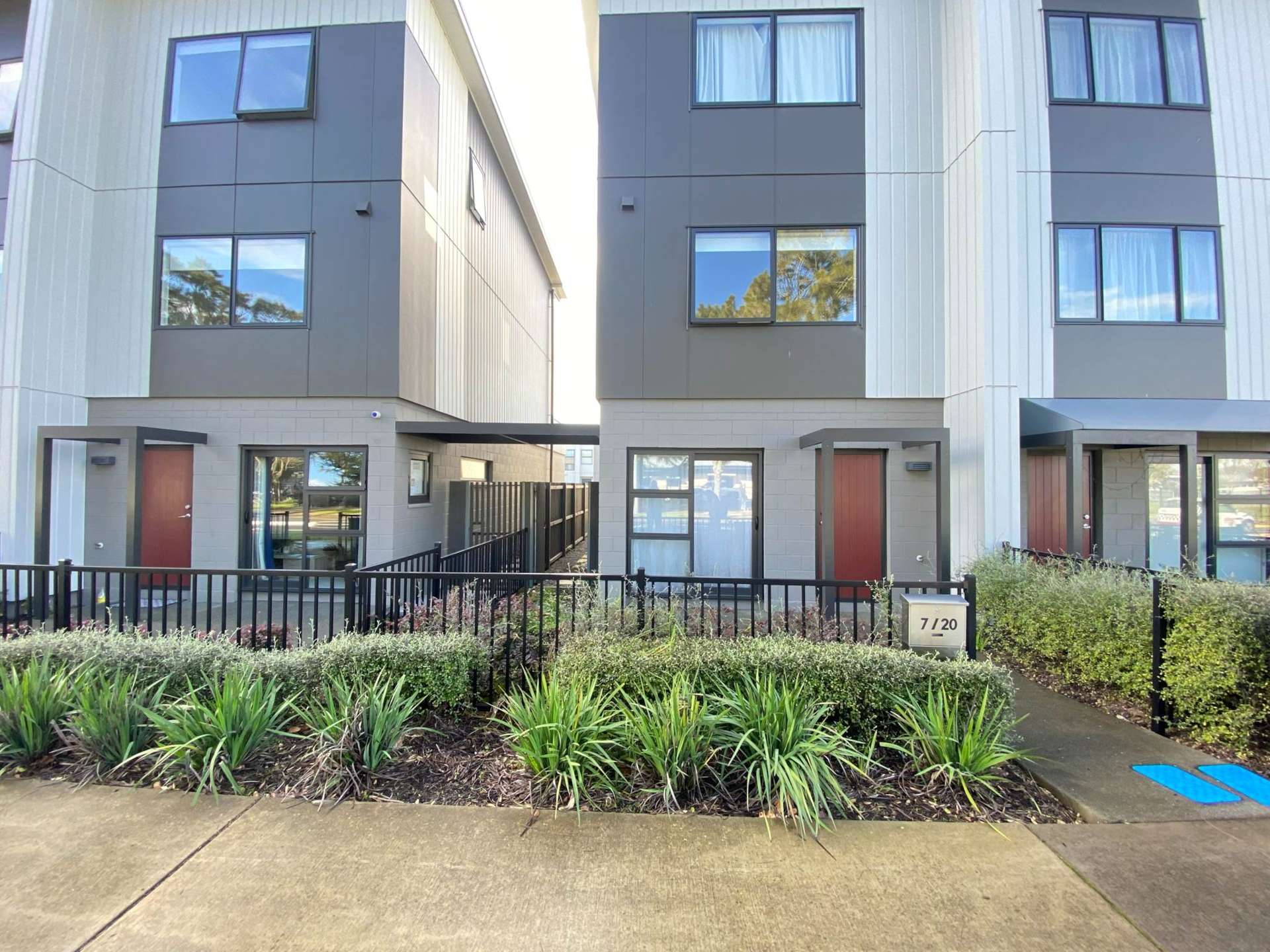 7/20 Bader Drive Mangere_0