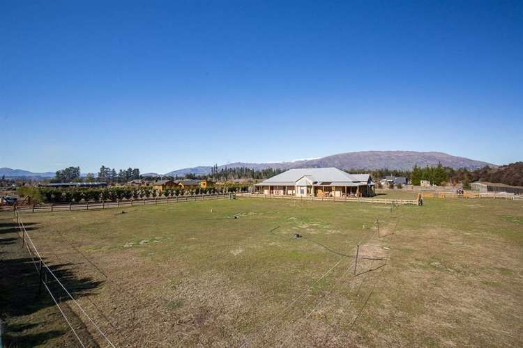 16 Old Racecourse Road Albert Town_12