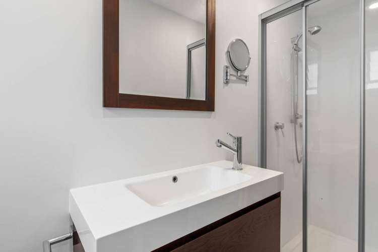 2/30 Bellevue Road Mt Eden_6