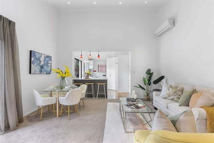 1/6 Fortunes Road Half Moon Bay_6