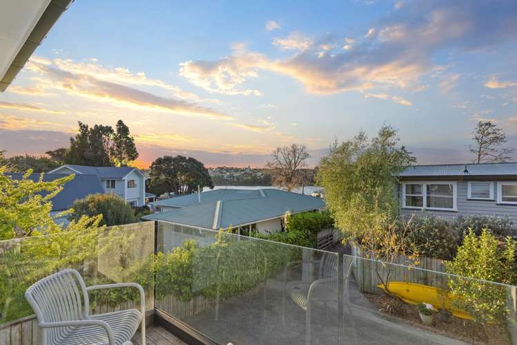 8A Chapman Road Te Atatu Peninsula_25