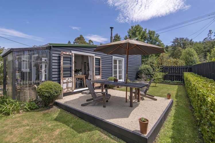 6 Railway Terrace Glentunnel_7