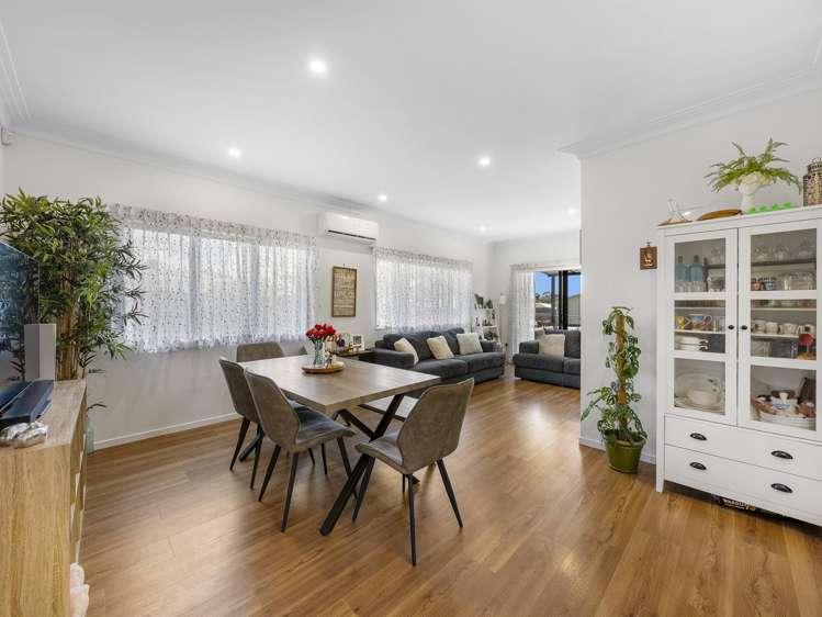 11 Friesian Drive Mangere_10