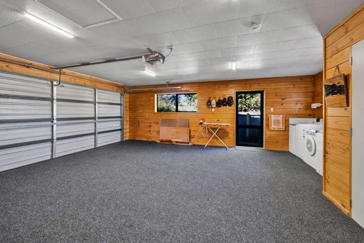 69 Egmont Street Hawera_21