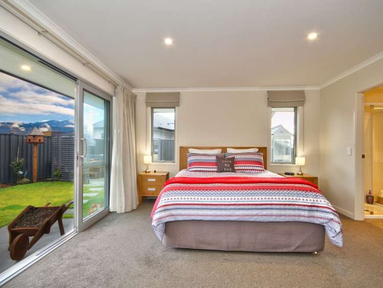 25 Myles Way Lower Shotover_13