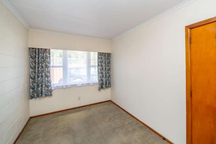 Flat 2/41B Te Ore Ore Road 10754_7