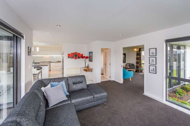 6 Coutts Lane West Melton_2