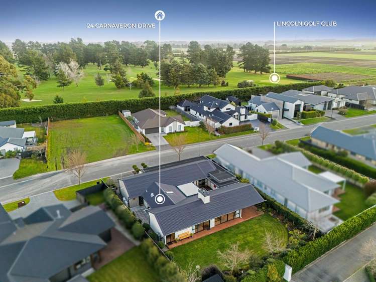 24 Carnaveron Drive Lincoln_17