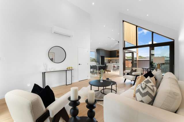 Rare High 5.6m Ceiling-Short Notice Deadline Sale