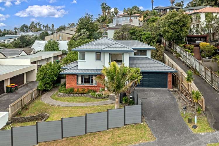60 Fernhill Way Oteha_23