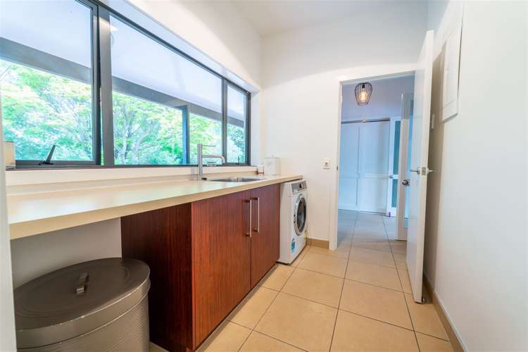 369 Church Street West End_12