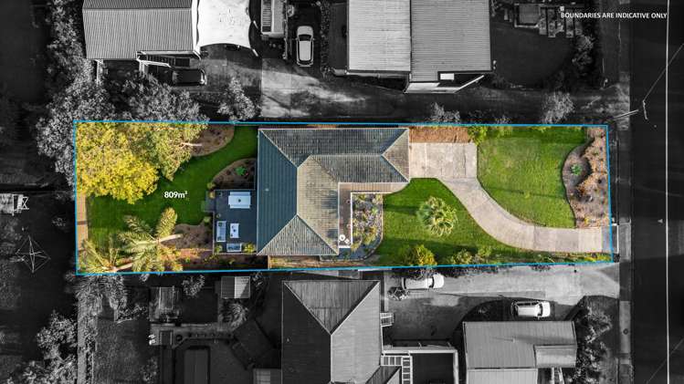 19 Highland Ave Titirangi_13