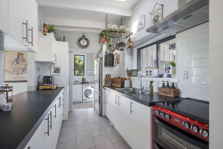 48 Poland Street Waikino_4