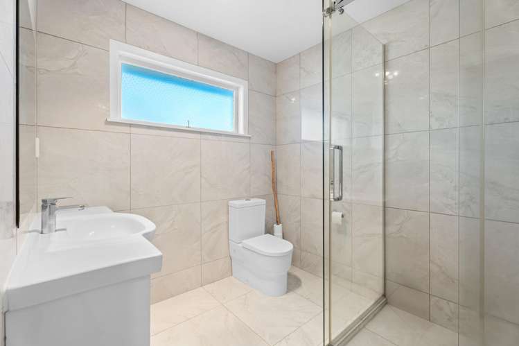 19 Kendrick Place Blockhouse Bay_17