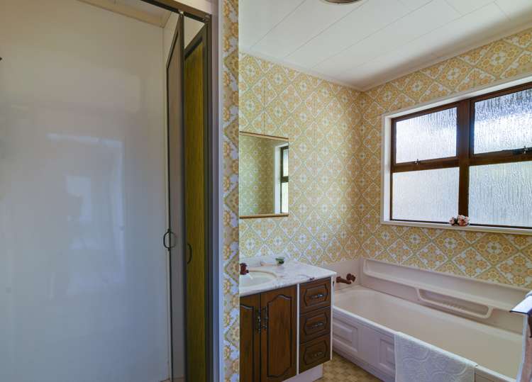 8 Kelvin Place Kelvin Heights_16