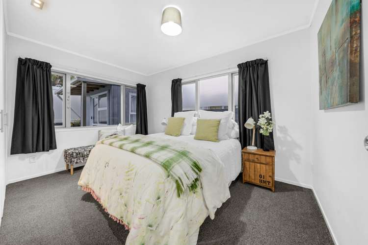 5 Frank Place Hill Park_15