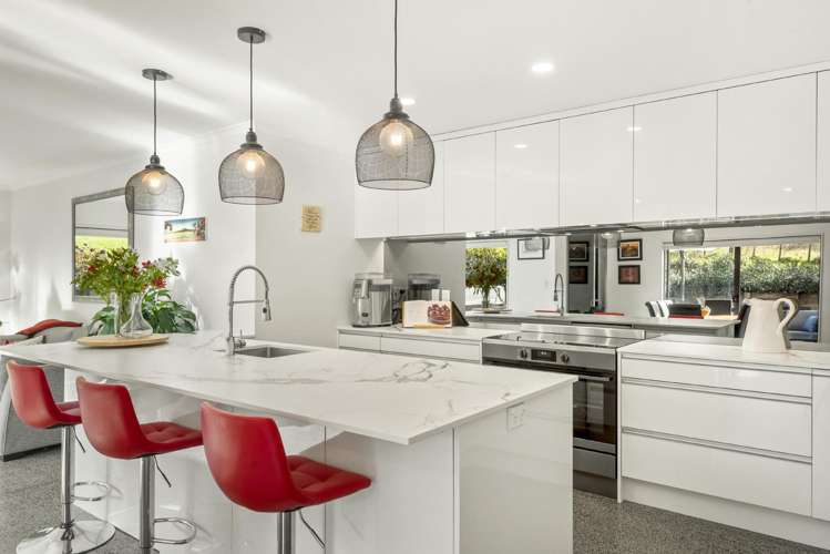 108 Paremoremo Road Lucas Heights_12