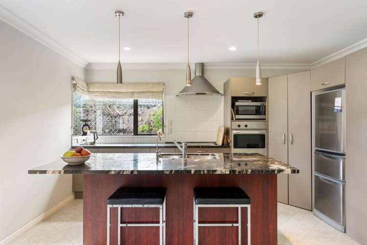 5 Berkshire Terrace Massey_5