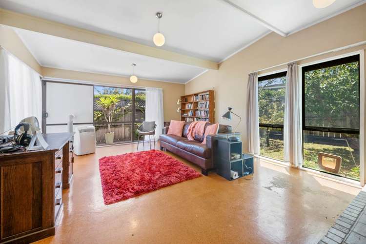 8 Andrea Place Sunnyhills_9