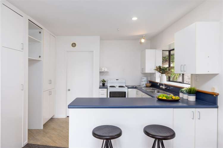 722 Bay Road Oxford_7