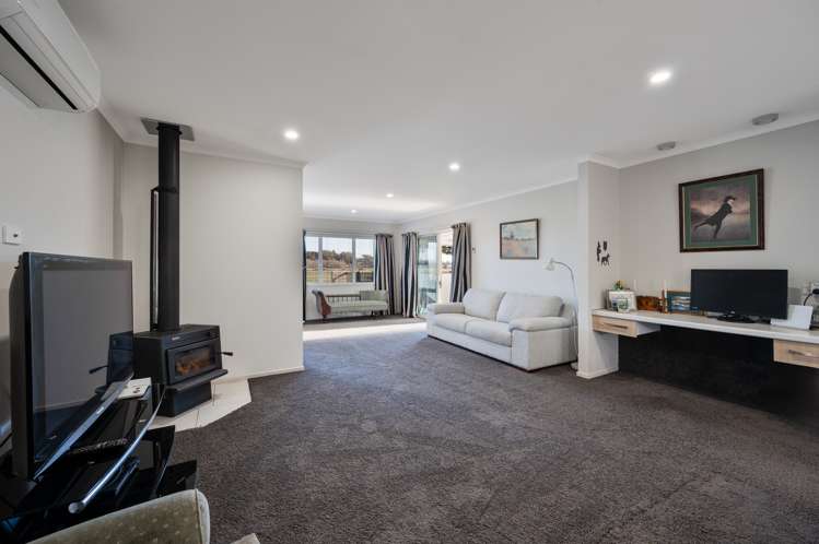 66 Orotu Drive Poraiti_5