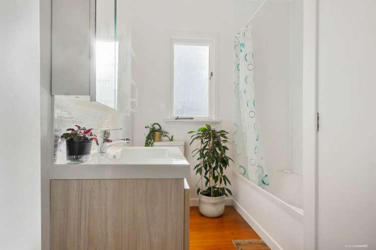 39 Savoy Road Glen Eden_9