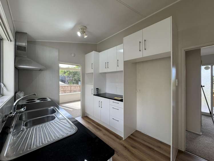 2 Merton Avenue Glenfield_5