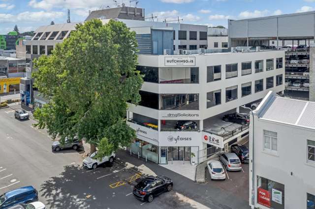 Fully Leased Prime Office in Newmarket