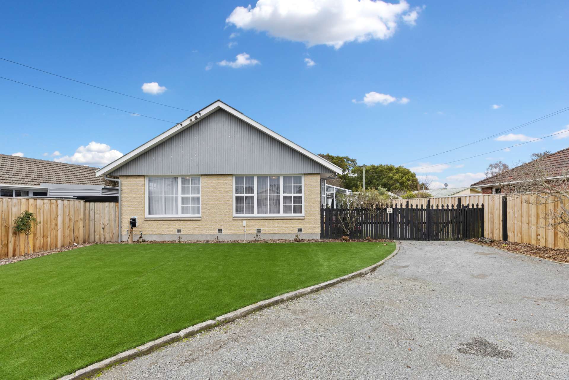 5 Bassett Street Burwood_0