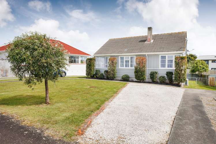 50 Clyde Crescent Roslyn_18