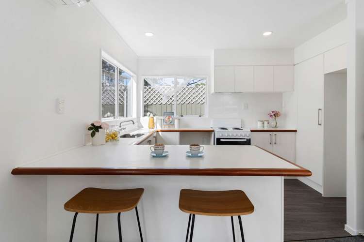 3/5 Fifth Avenue Mount Albert_5