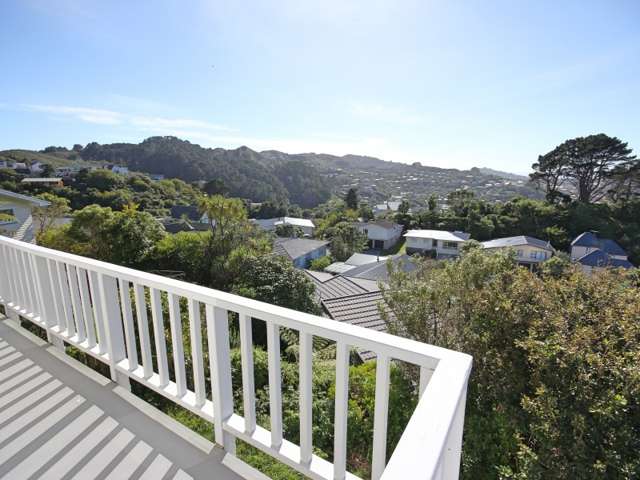 65 Thurleigh Grove Karori_4