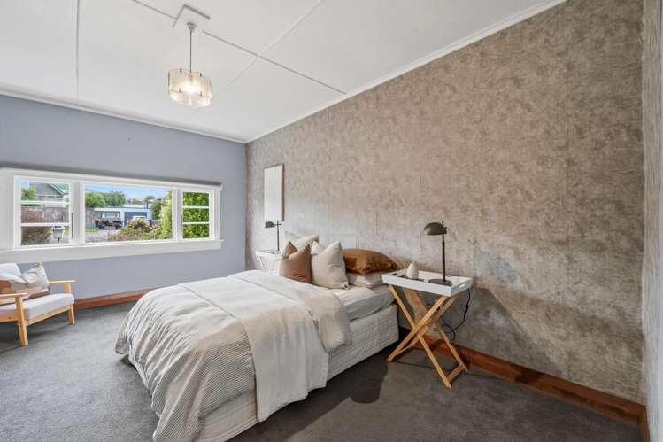 12 Anne Street Gladstone_13