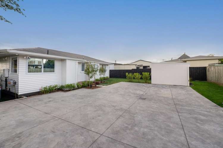 10A Burton Place Owhata_14