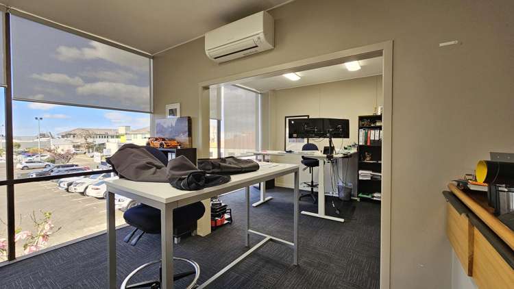 207 Avenue Road East Hastings_3