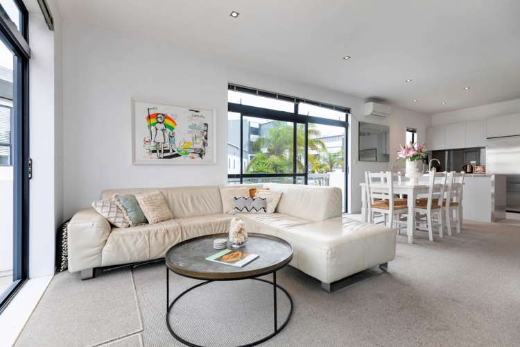 8/39 Pitt Street Freemans Bay_1