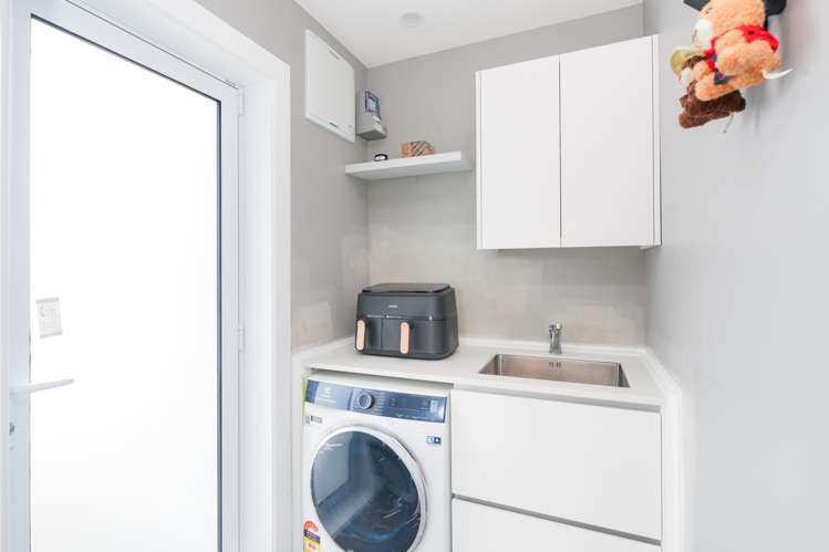 224 Conyers Street Strathern_13