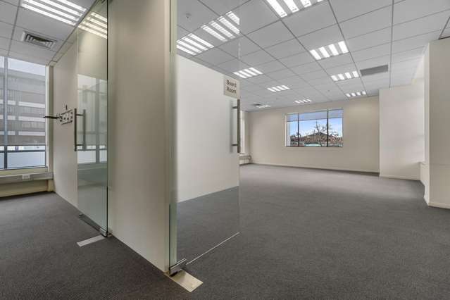 2nd Floor/149 Alexandra Street Hamilton Central_2