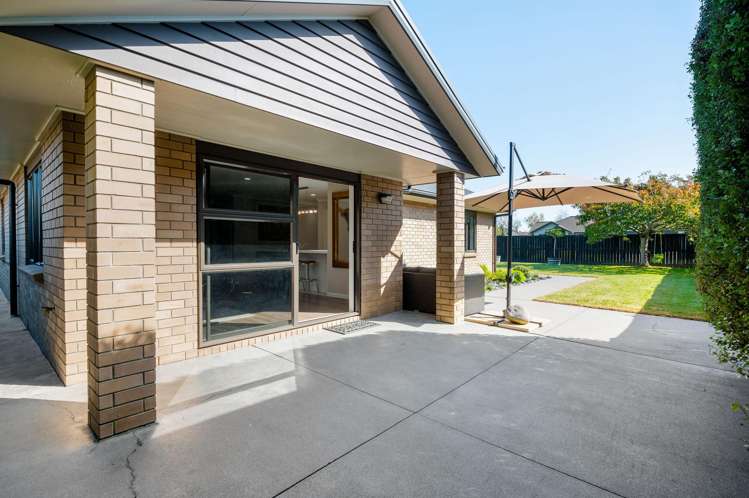 36 Barrington Drive Huntington_15