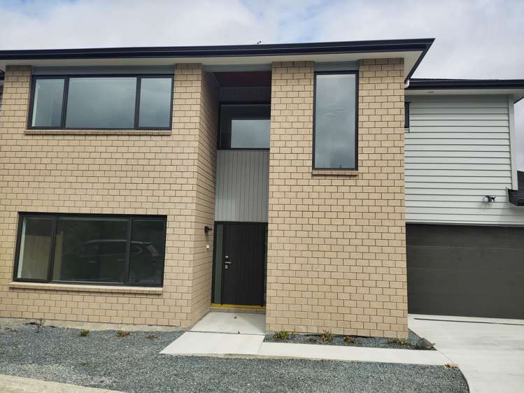 2 Han Court Glen Eden_1